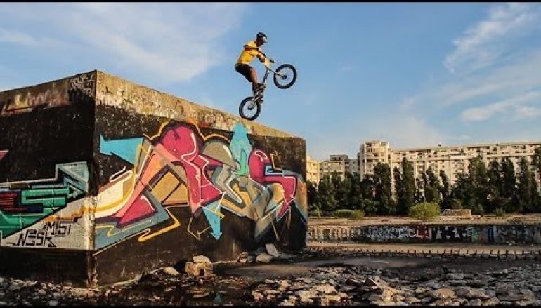 Smallest USB flash memory – LaCie MosKeyTo