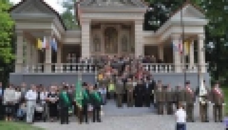 Pielgrzymka leśników do Kodnia – Spotkali się nad Bugiem