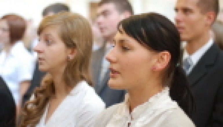 Trzy i pół setki pierwszaków w SGGW