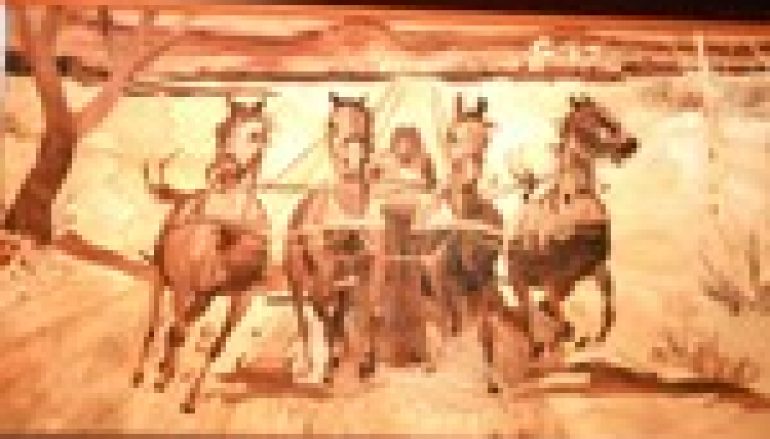 Wystawa w OKL Gołuchów – malowane drewnem