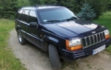 Jeep Grand Cherokee  – Indianin w polskim lesie?