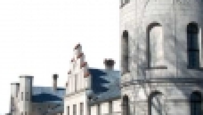 Pałac w Margoninie  – Dla seniorów czy pod młotek?