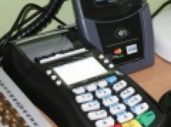 Terminale płatnicze w leśniczówkach – Gdańsk stawia na karty